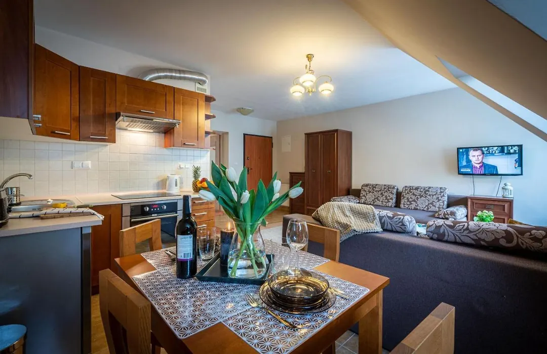 Apart-Styl Apartamenty Zakopane- Brzozowa, Centrum Miasta-1